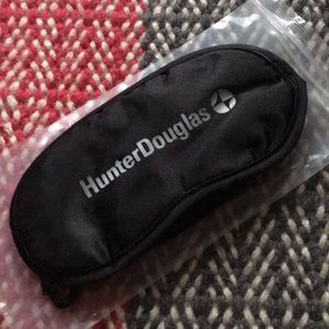 Hunter Douglas eye mask
